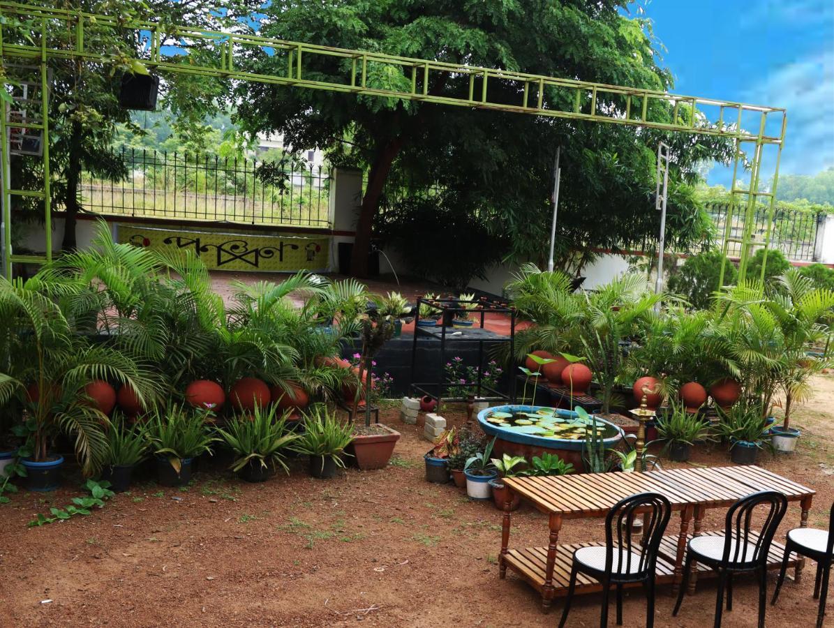 Panchobon Art Resort Shānti Niketan 外观 照片